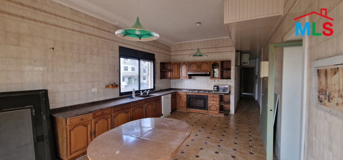 Spacious Apartment For Sale in Adma