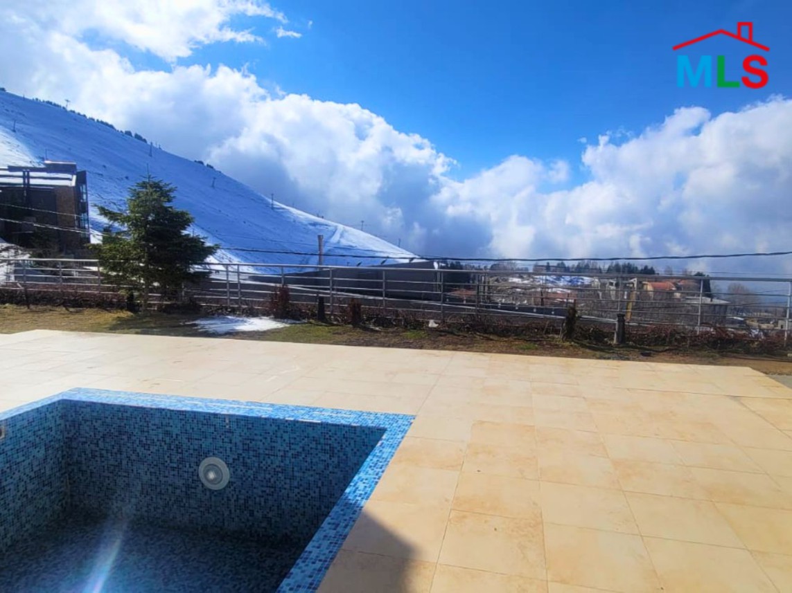 Furnished Decorated High-End Chalet With Garden For Sale in Tilal Fakra