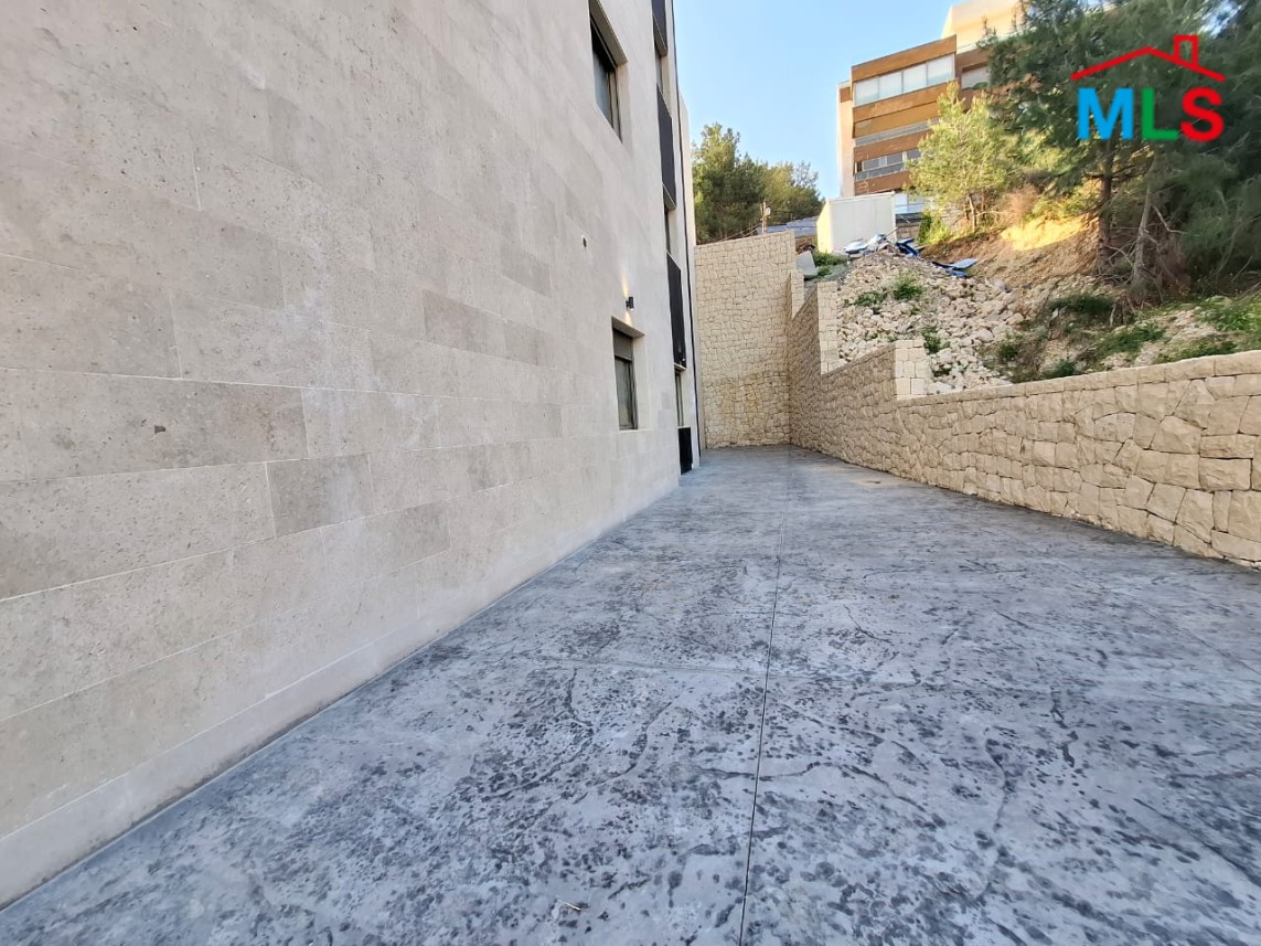 Super Deluxe Apartment With Terrace For Sale in Adma