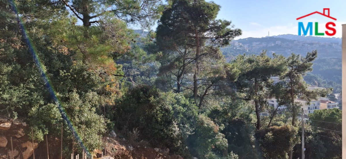 Spacious Apartment With Terrace For Sale in Qannabet Broumana