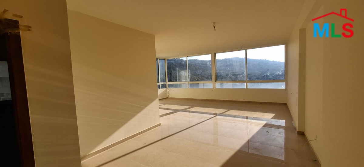 3-Bedroom Apartment For Sale in Qannabet Broumana