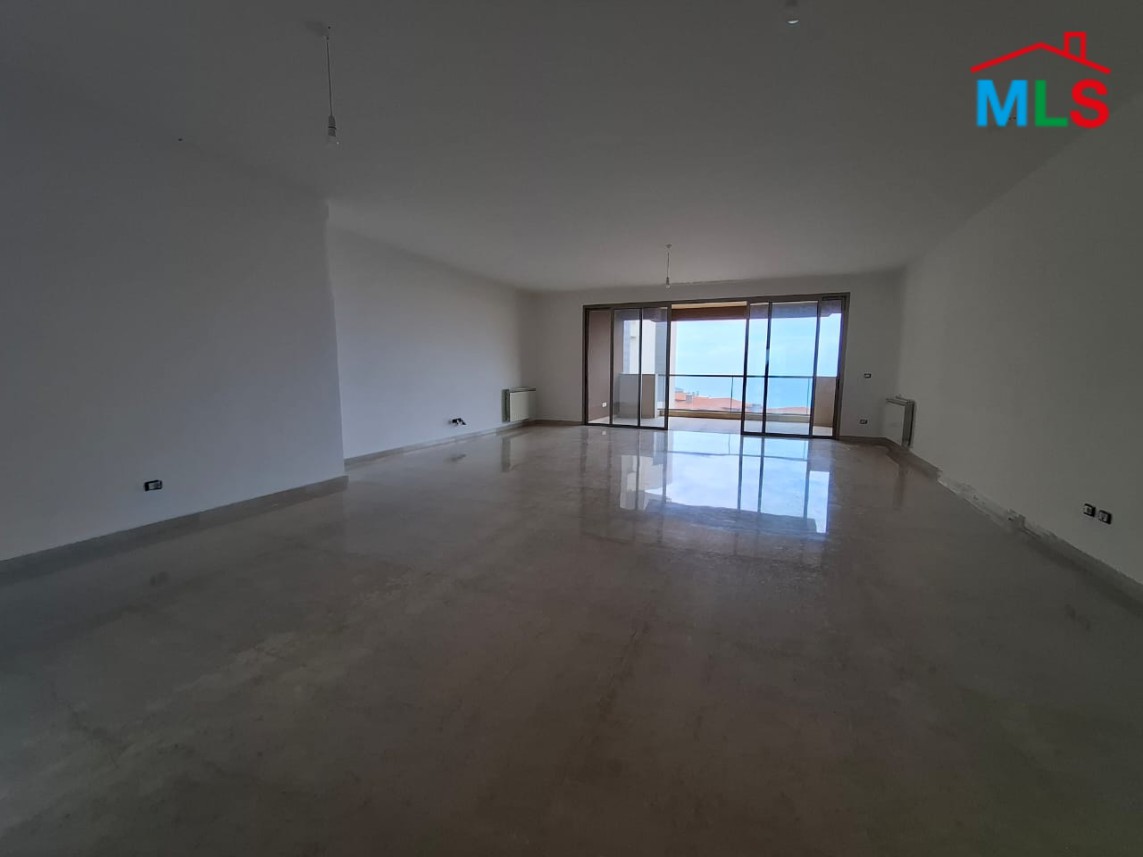 Apartment with Terrace & Seaview For Sale in a Gated community in Sahel Alma