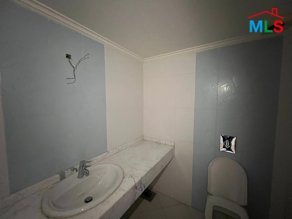 Spacious Apartment With A Big Garden For Sale in Kfarhbeib