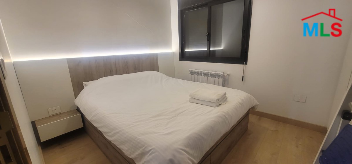 Fully Furnished Decorated Chalet For Sale in Fakra
