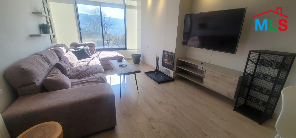 Fully Furnished Decorated Chalet For Sale in Fakra