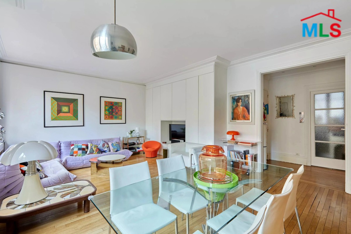 2-BEDROOM APARTMENT FOR SALE l Ave. FOCH-RUE DURET I PARIS 16ème l FRANCE- 71m2
