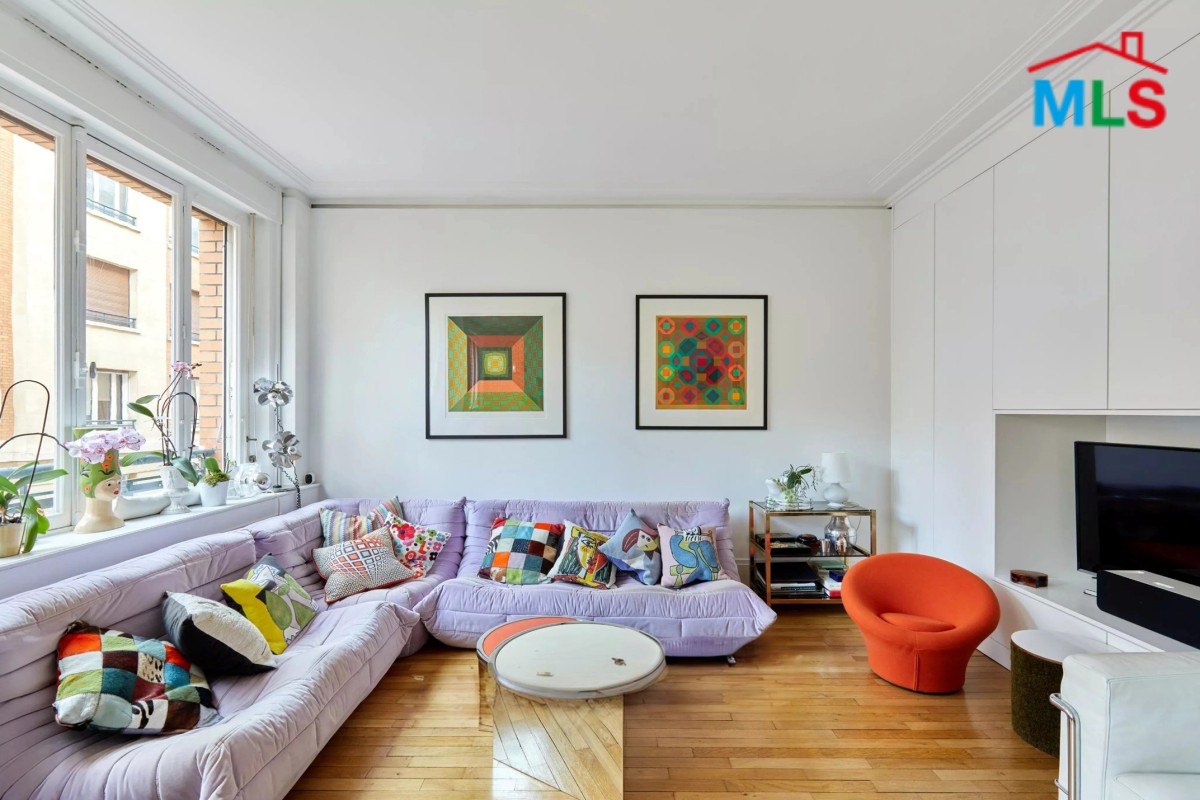 2-BEDROOM APARTMENT FOR SALE l Ave. FOCH-RUE DURET I PARIS 16ème l FRANCE- 71m2