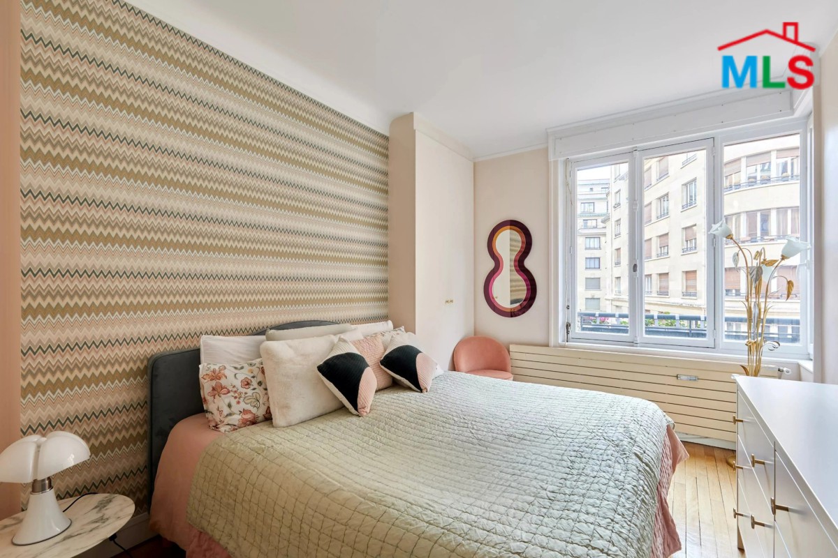 2-BEDROOM APARTMENT FOR SALE l Ave. FOCH-RUE DURET I PARIS 16ème l FRANCE- 71m2