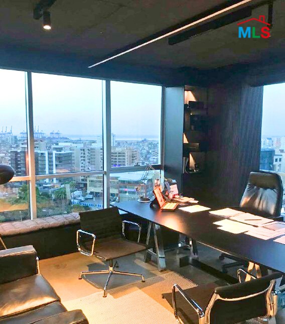 127 SQM Office For Sale in a Great Commercial Tower in Sin El Fil