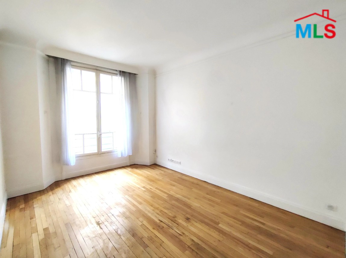 ONE BEDROOM APARTMENT FOR SALE l PARIS 16ème l FRANCE- 45m2