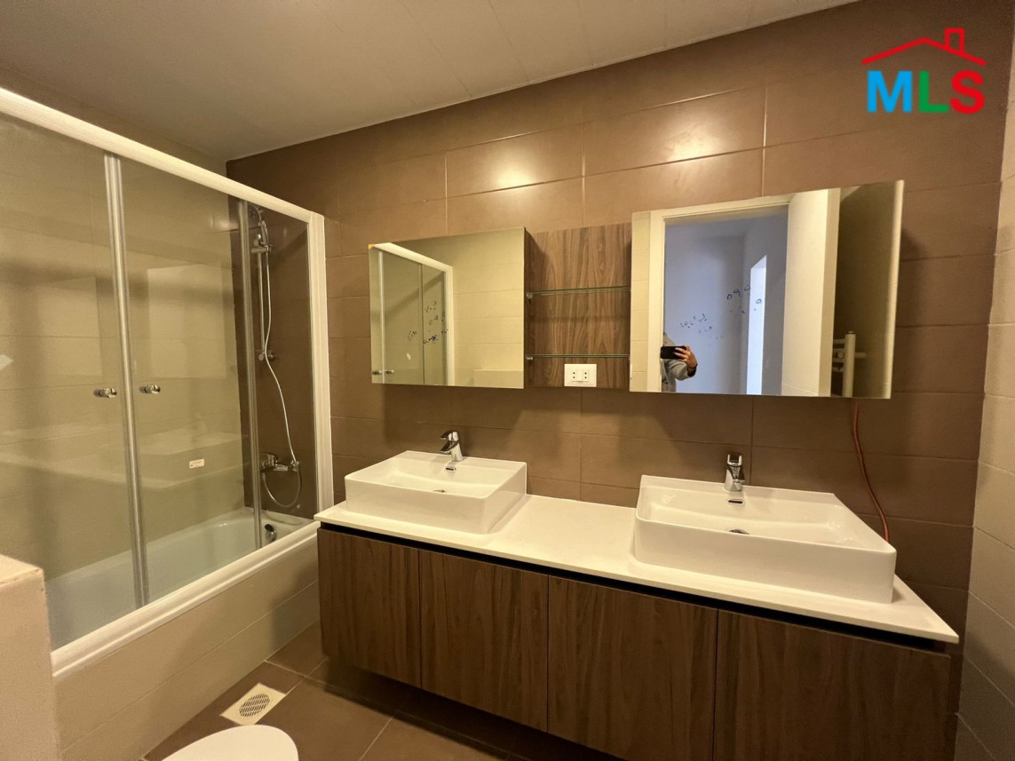 180 Sqm Deluxe Apartment For Sale In Hboub, Jbeil