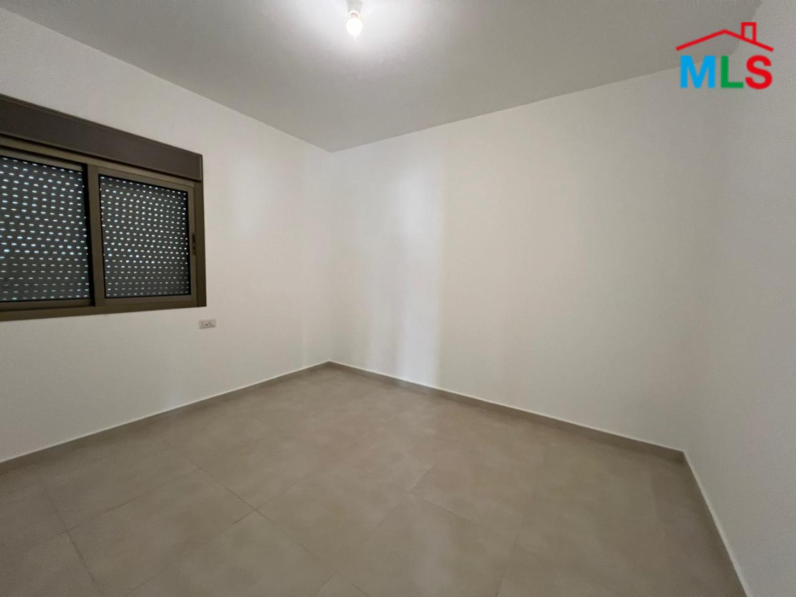 3-Bedroom Deluxe Apartment For Sale In Hboub, Jbeil