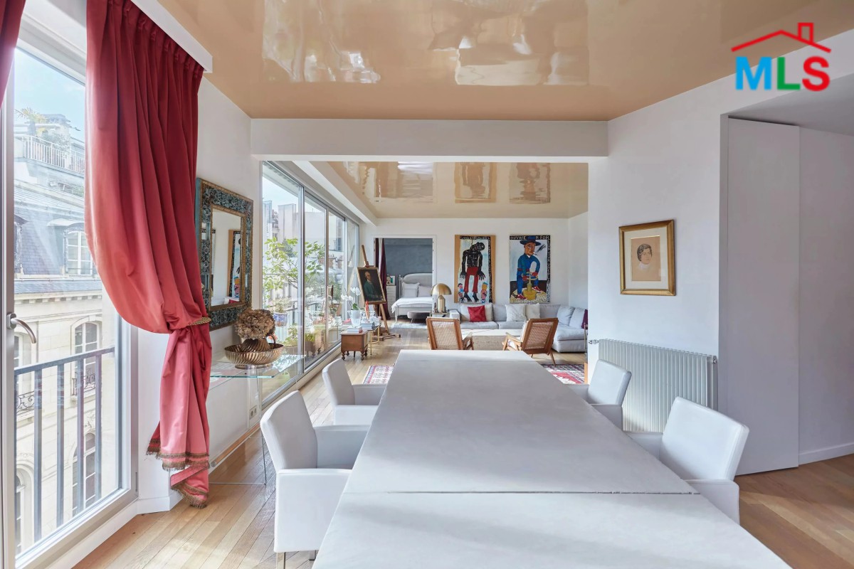 3-BEDROOM APARTMENT FOR SALE l CHAILLOT l PARIS 16ème l FRANCE - 140m2