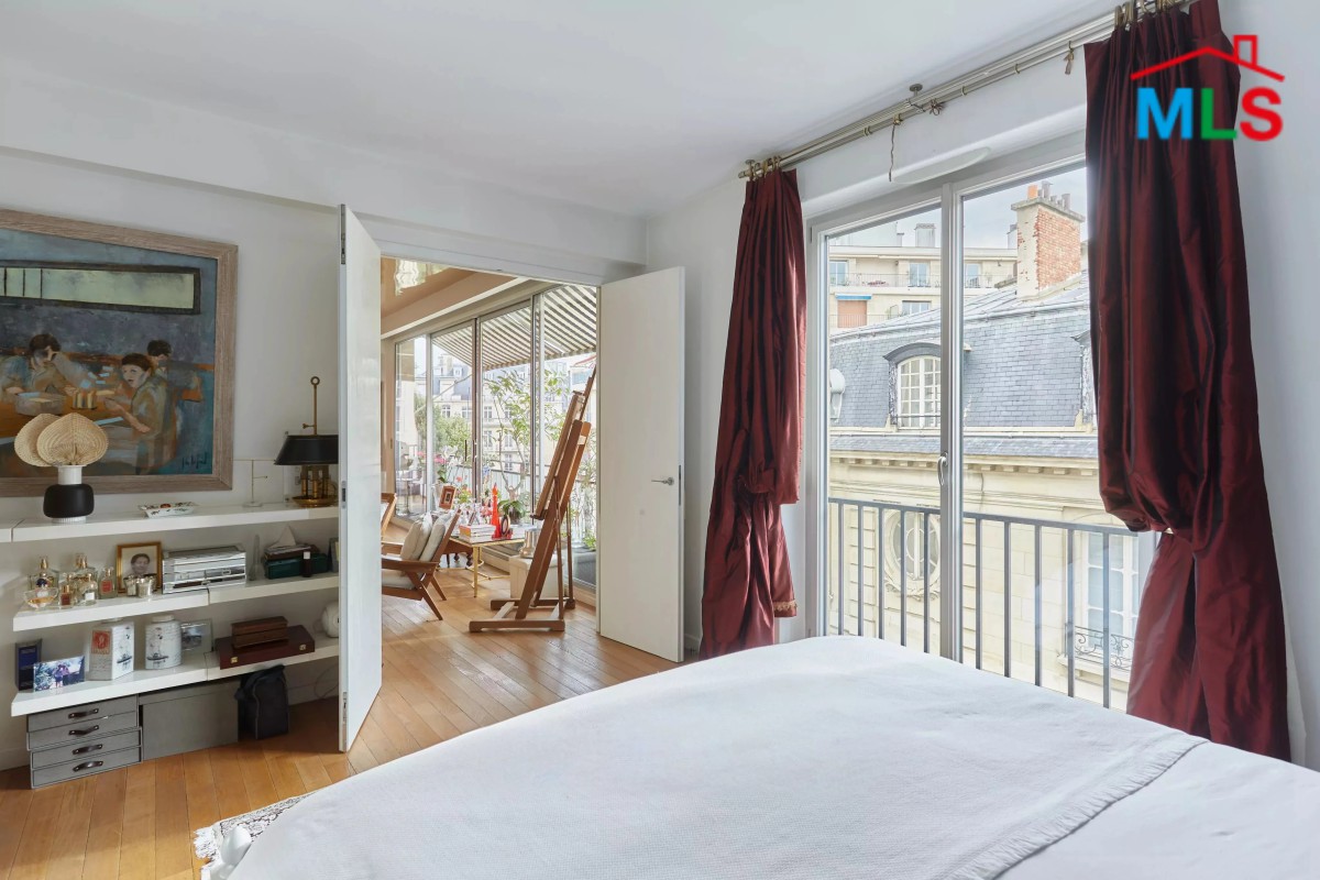 3-BEDROOM APARTMENT FOR SALE l CHAILLOT l PARIS 16ème l FRANCE - 140m2