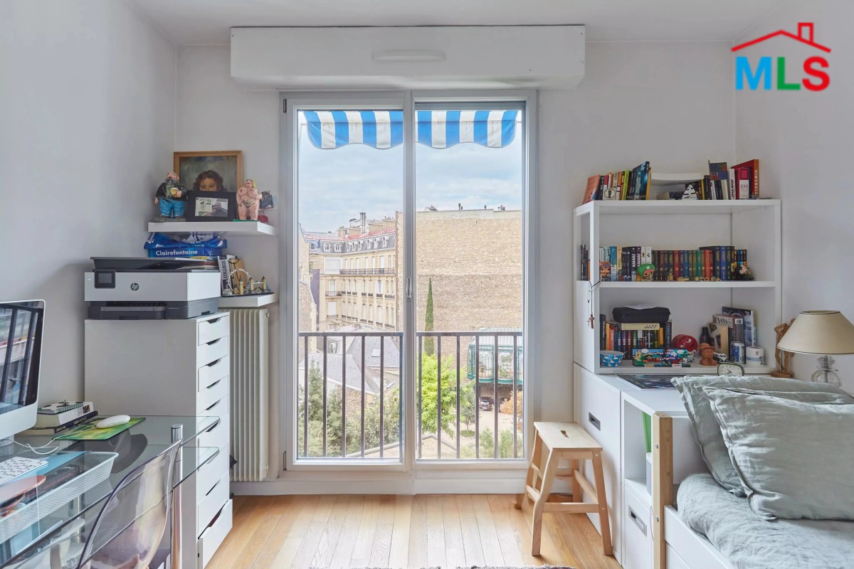 3-BEDROOM APARTMENT FOR SALE l CHAILLOT l PARIS 16ème l FRANCE - 140m2