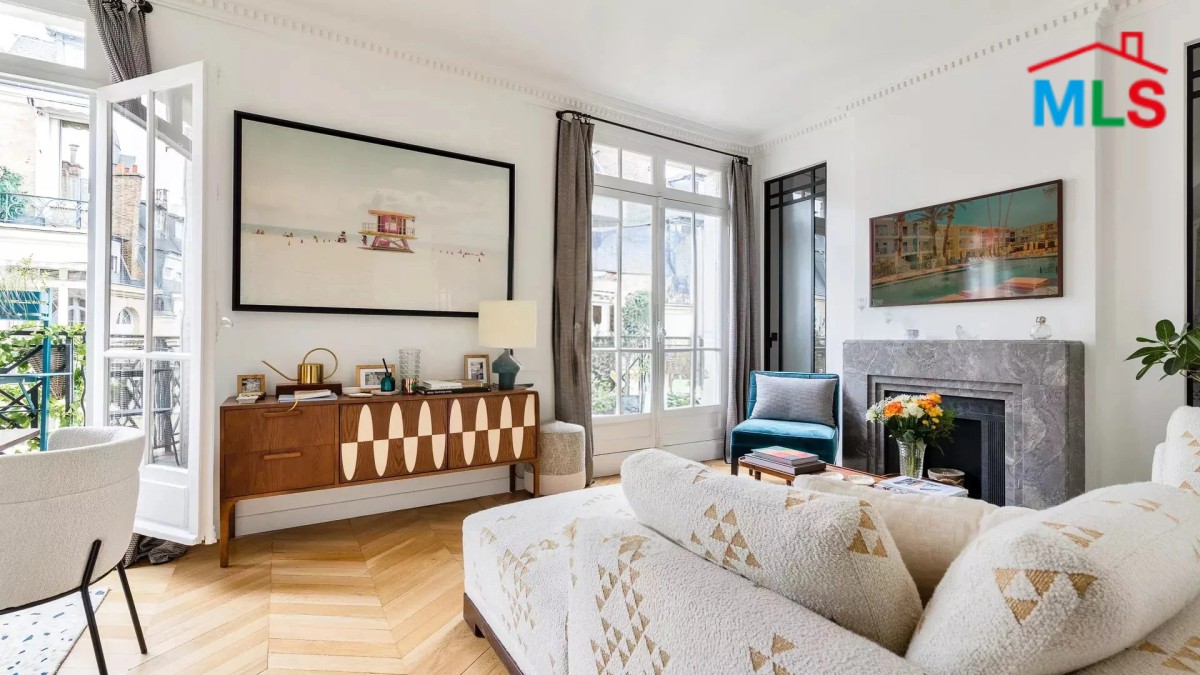 DUPLEX APARTMENT FOR SALE l Sq. LAMARTINE l PARIS 16ème l FRANCE - 97m2