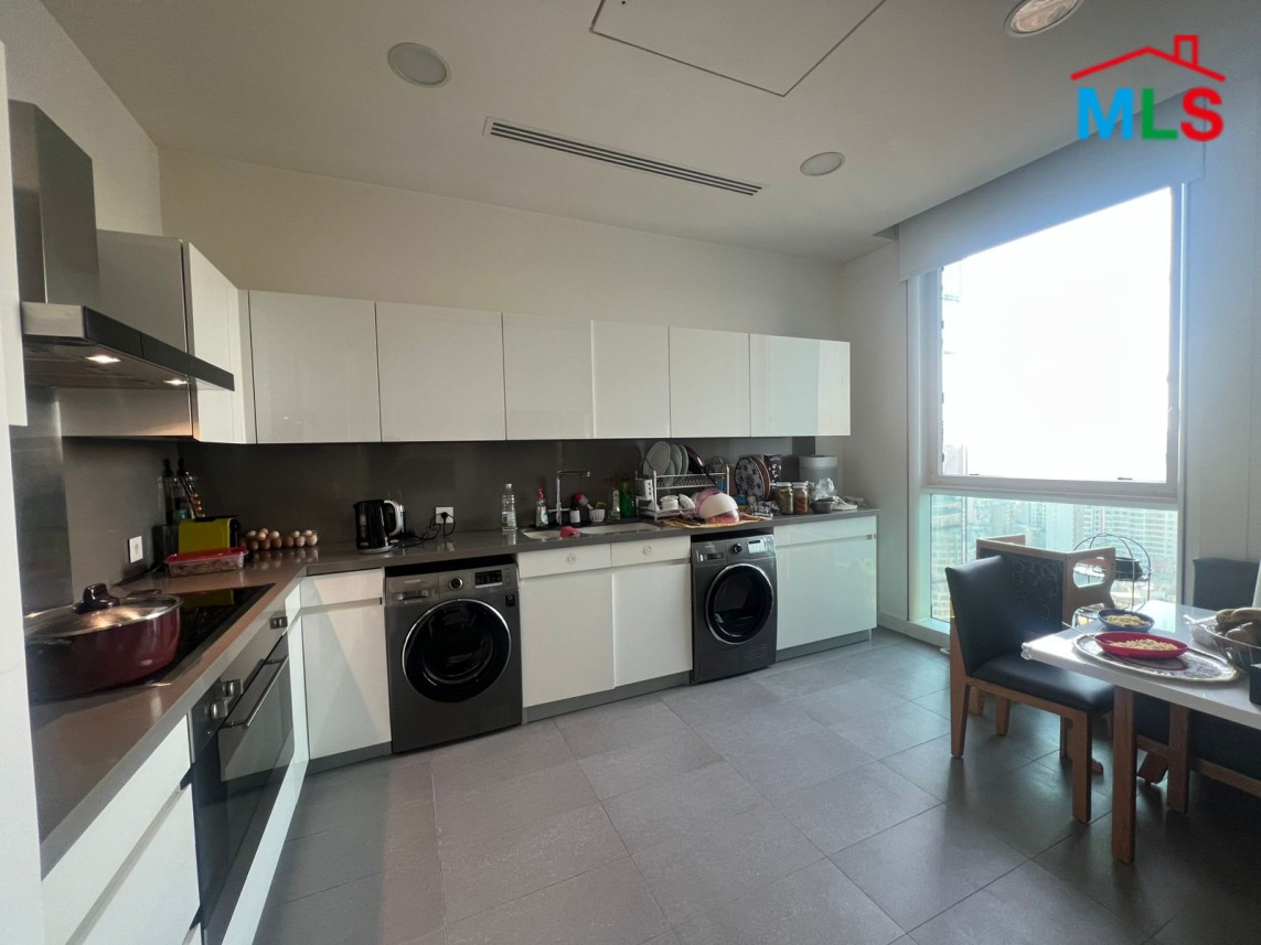 3-Bedroom Unfurnished Apartment with City View For Sale in Achrafieh, Sodeco