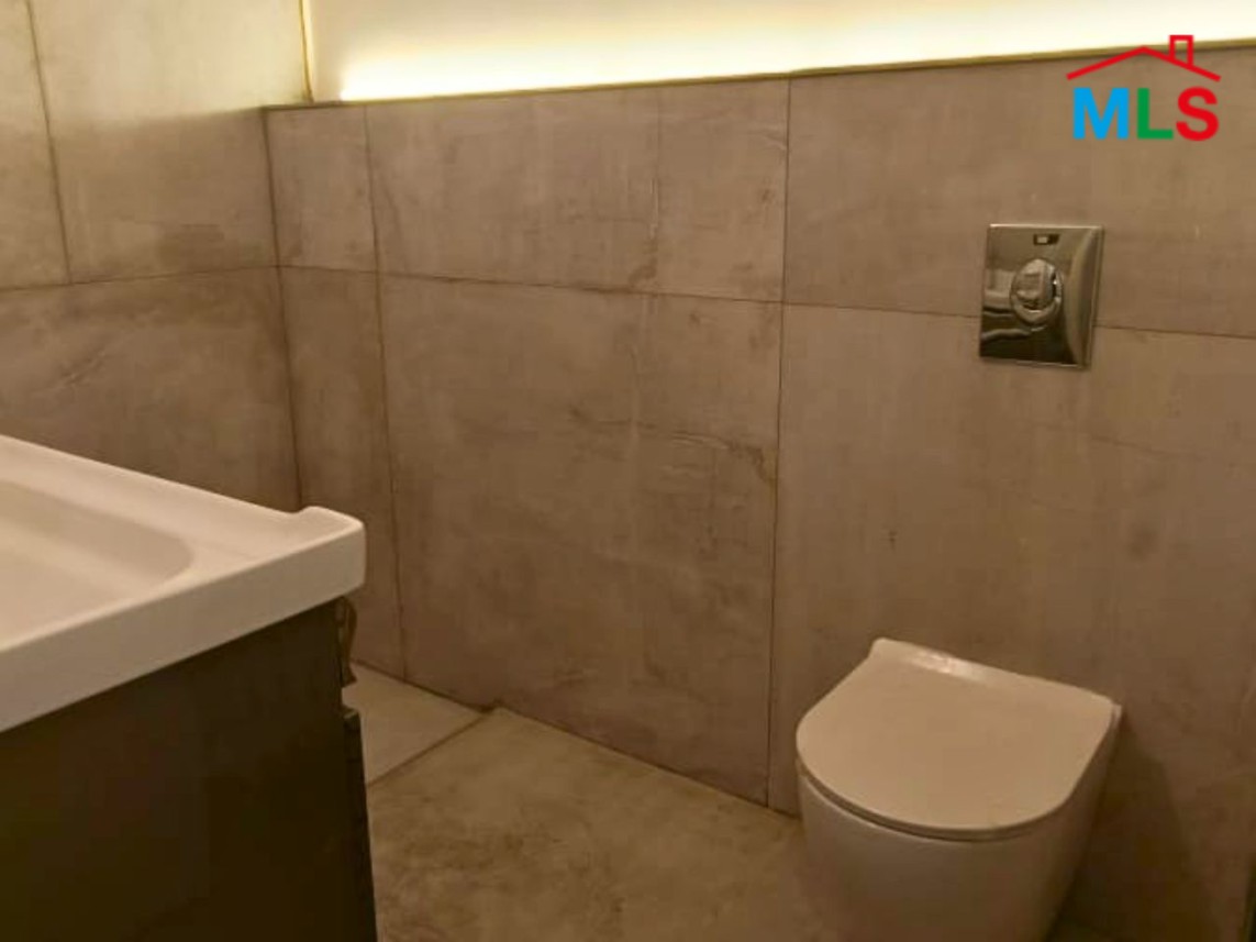 200 SQM Apartment With 100 SQM Terrace For Sale in Adonis