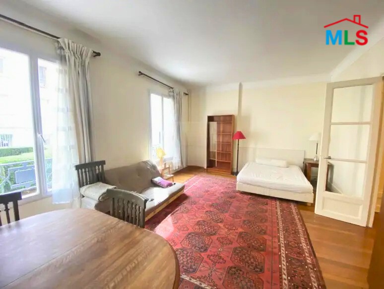 FURNISHED STUDIO FOR SALE I AUTEUIL l PARIS 16ème l FRANCE - 39m2