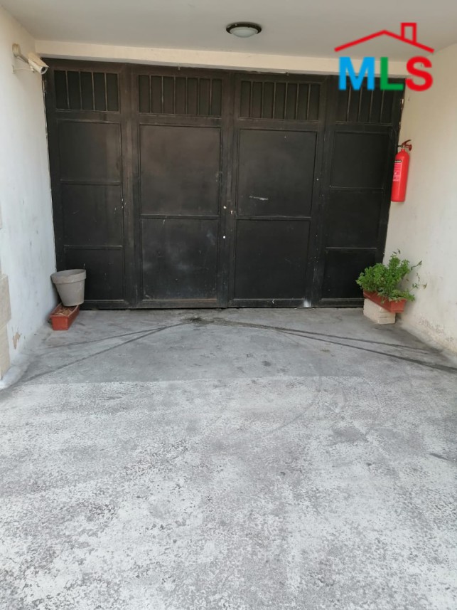 An Open Space Warehouse For Sale in Roumie