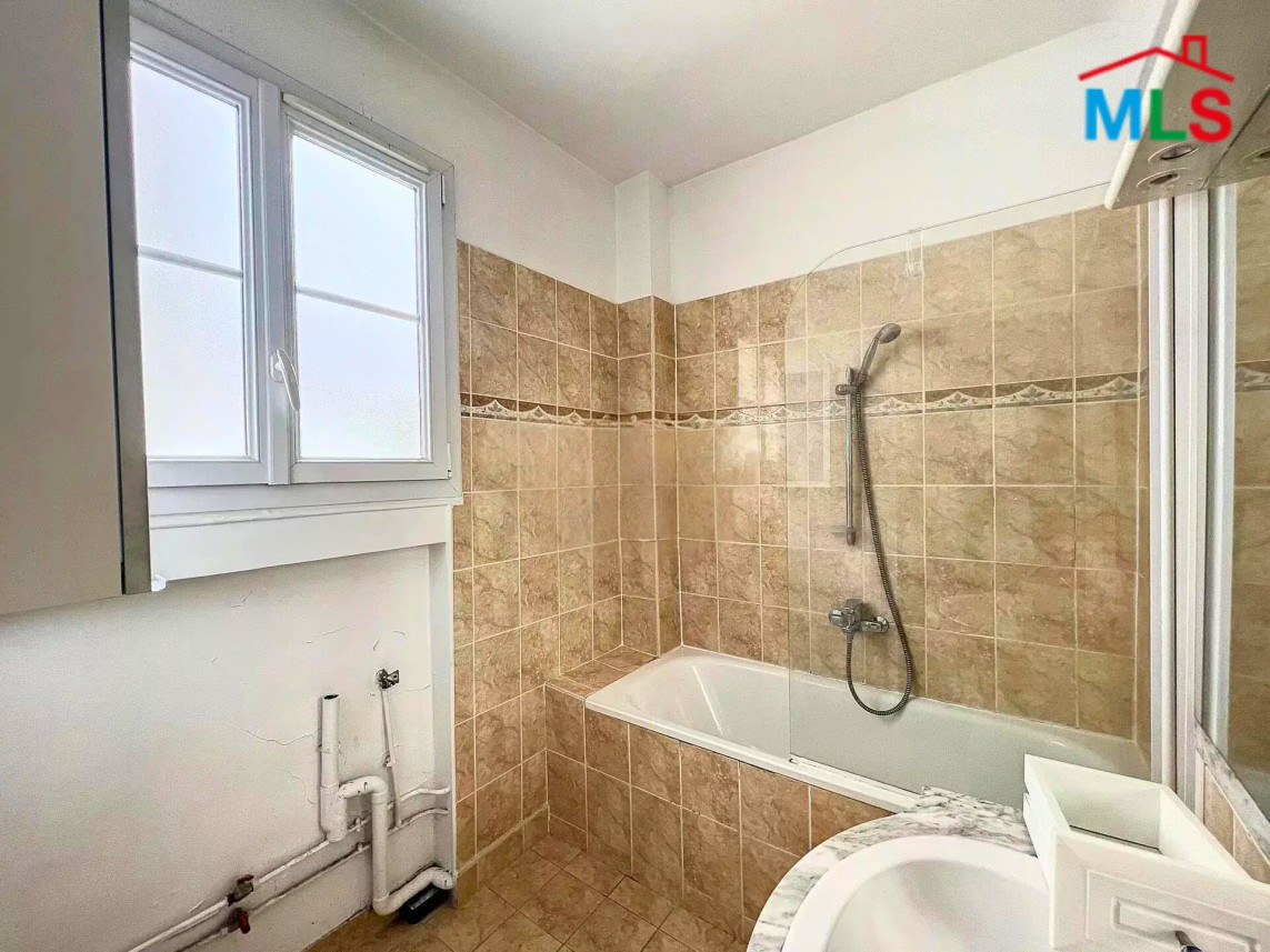 ONE BEDROOM APARTMENT FOR SALE I AUTEUIL l PARIS 16ème l FRANCE - 47m2