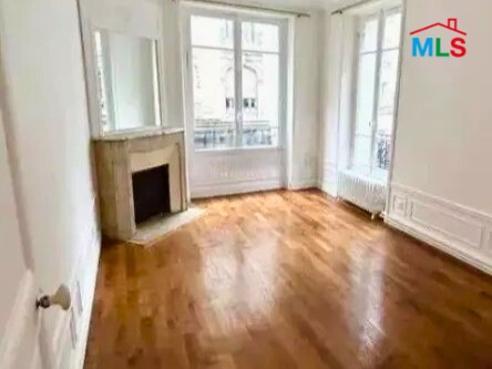 2-BEDROOMS APARTMENT FOR SALE I AUTEUIL l PARIS 16ème l FRANCE - 70m2