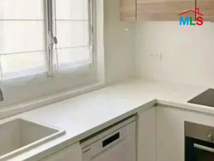 2-BEDROOMS APARTMENT FOR SALE I AUTEUIL l PARIS 16ème l FRANCE - 70m2
