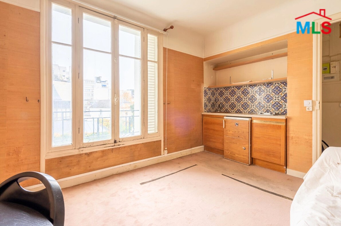 STUDIO FOR SALE l Sq. ALBIN CACHOT I PARIS 13ème l FRANCE - 20m2