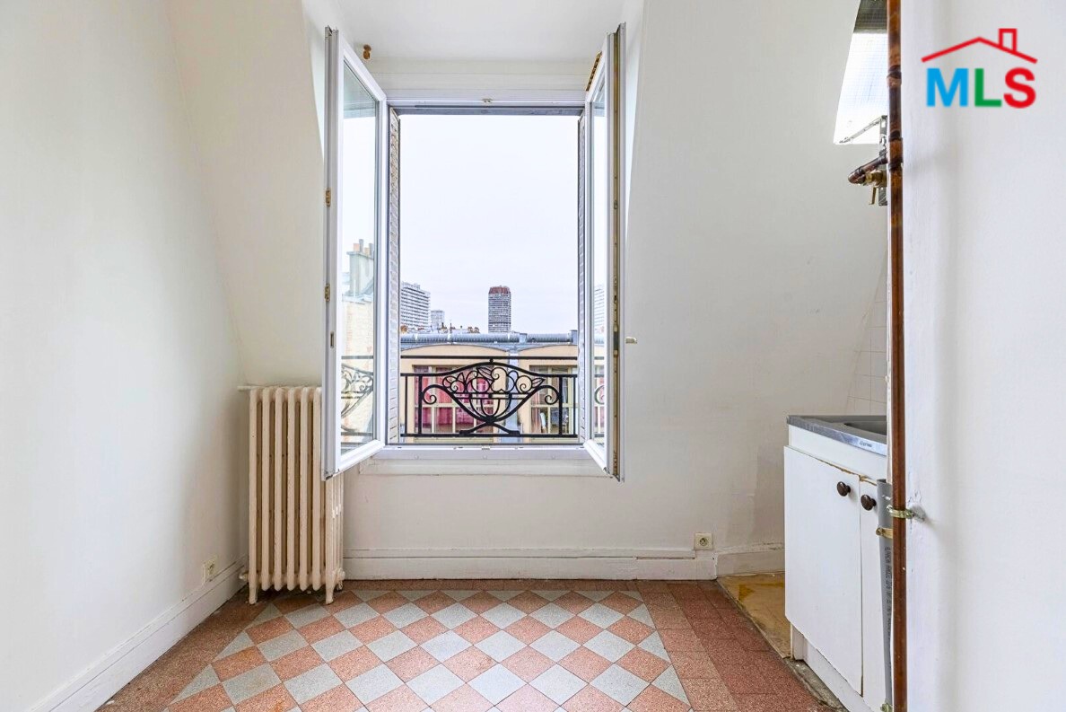 STUDIO FOR SALE l PLACE D'ITALIE I PARIS 13ème l FRANCE - 23m2