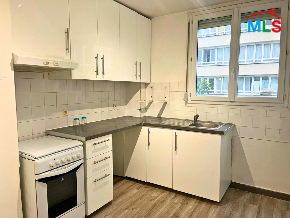 2-BEDROOM APARTMENT FOR SALE l VANVES l FRANCE - 70m2