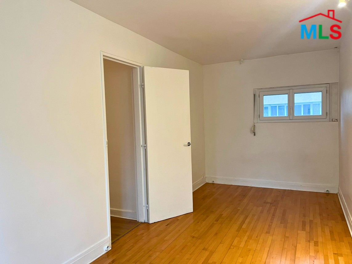 2-BEDROOM APARTMENT FOR SALE l VANVES l FRANCE - 70m2