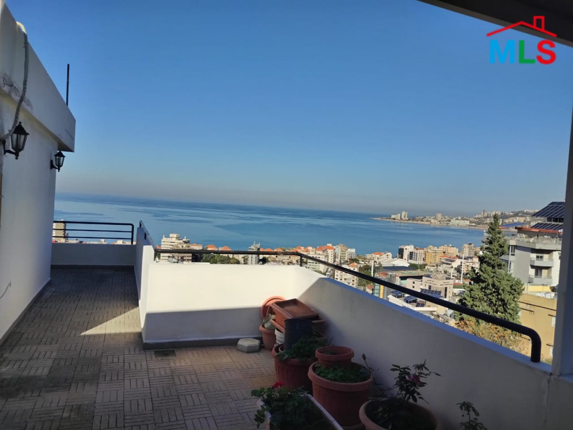 Triplex House With Seaview & 40 SQM Terrace For Sale in Haret Sakher