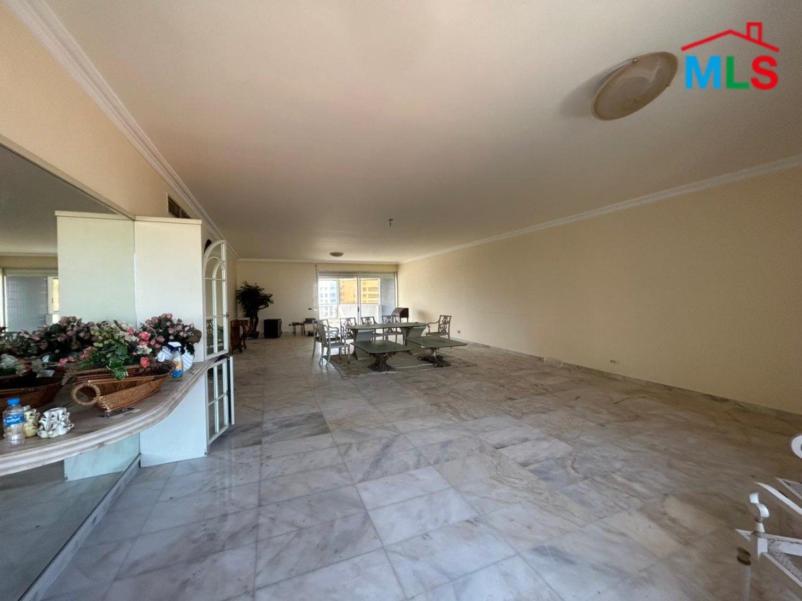 Spacious Apartment with City View For Sale in Koraytem