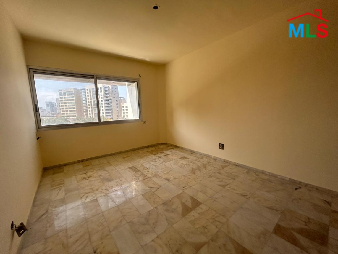 Spacious Apartment with City View For Sale in Koraytem