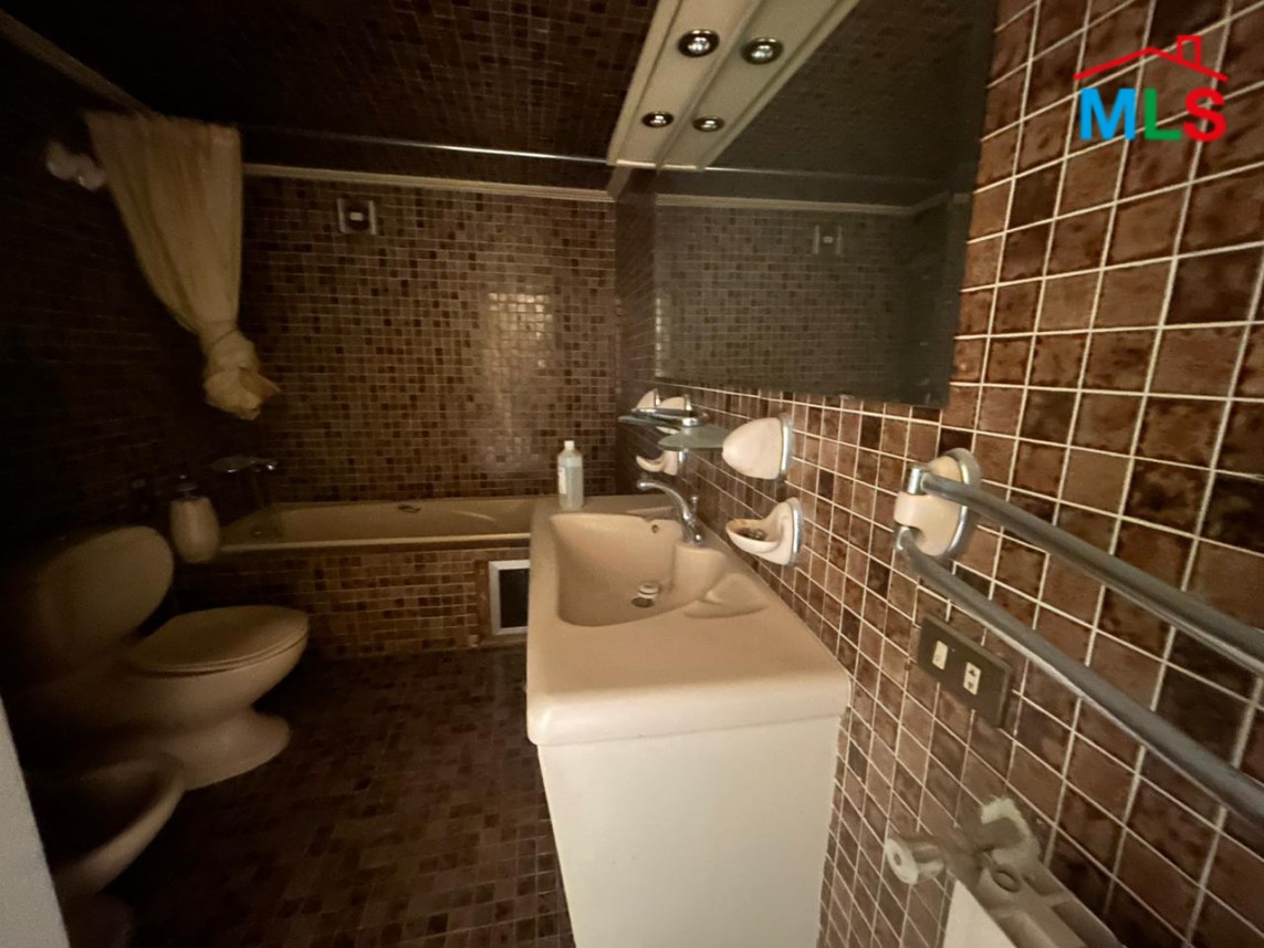 Spacious Apartment with City View For Sale in Koraytem