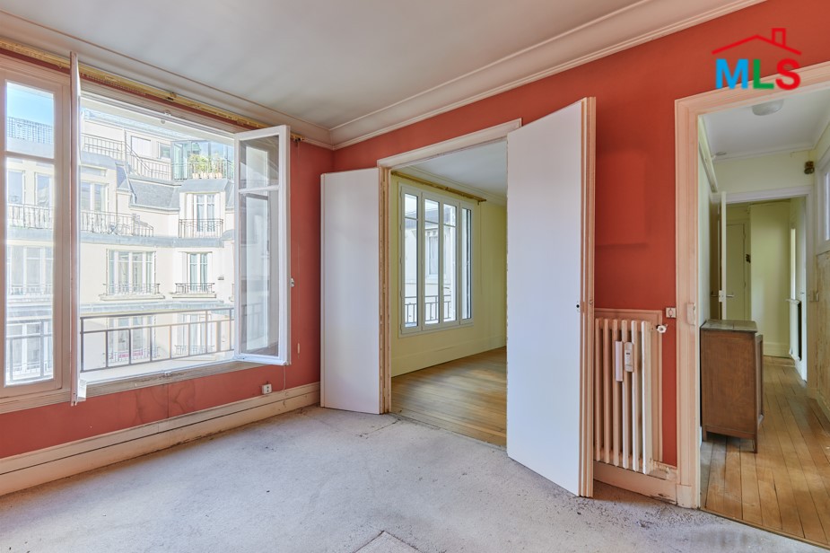 2-BEDROOMS APARTMENT FOR SALE l TROCADERO l PARIS 16ème l FRANCE - 59m2