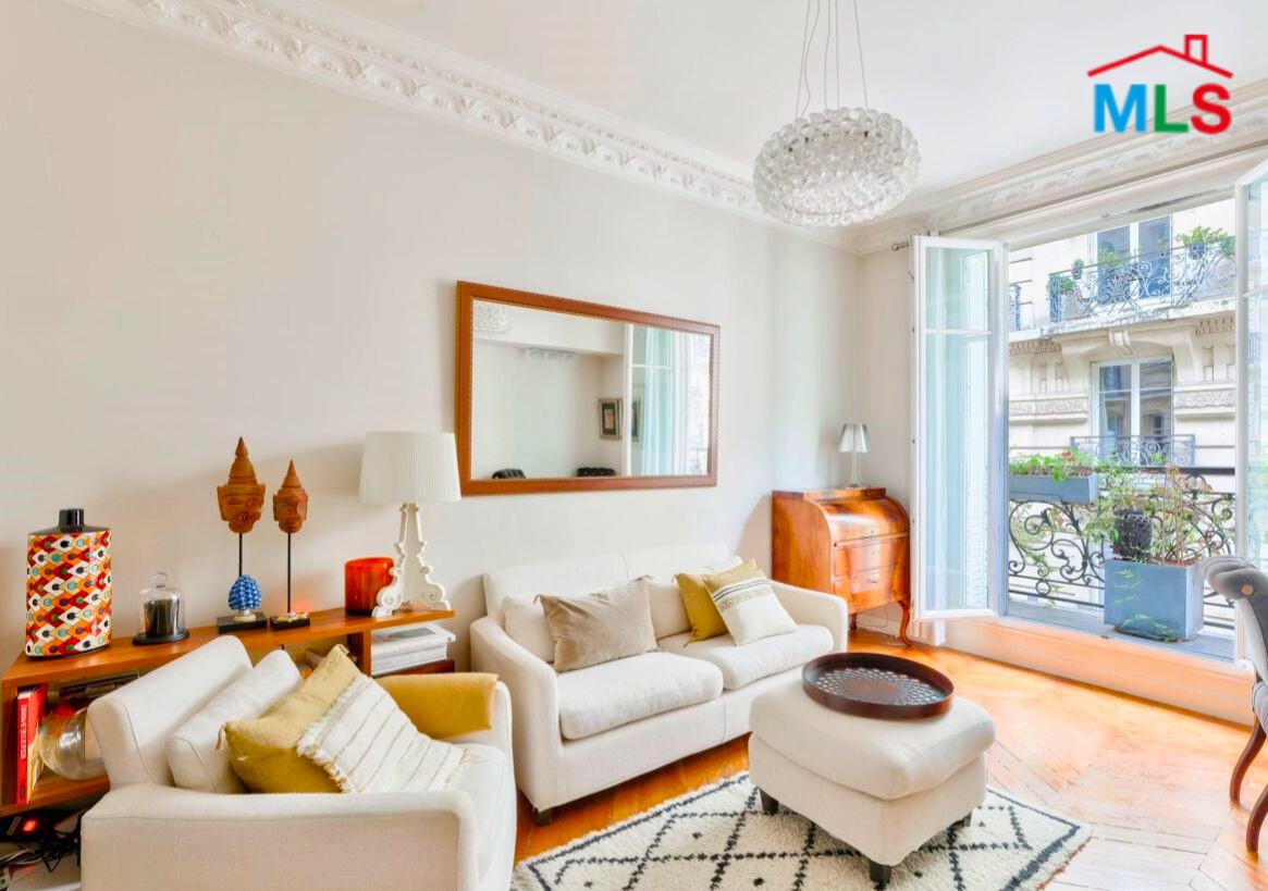 2-BEDROOM APARTMENT FOR SALE I PLACE BRETEUIL l PARIS 15ème l FRANCE - 59m2