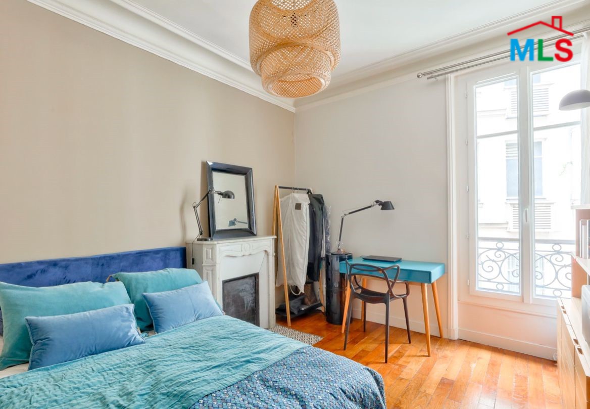 2-BEDROOM APARTMENT FOR SALE I PLACE BRETEUIL l PARIS 15ème l FRANCE - 59m2