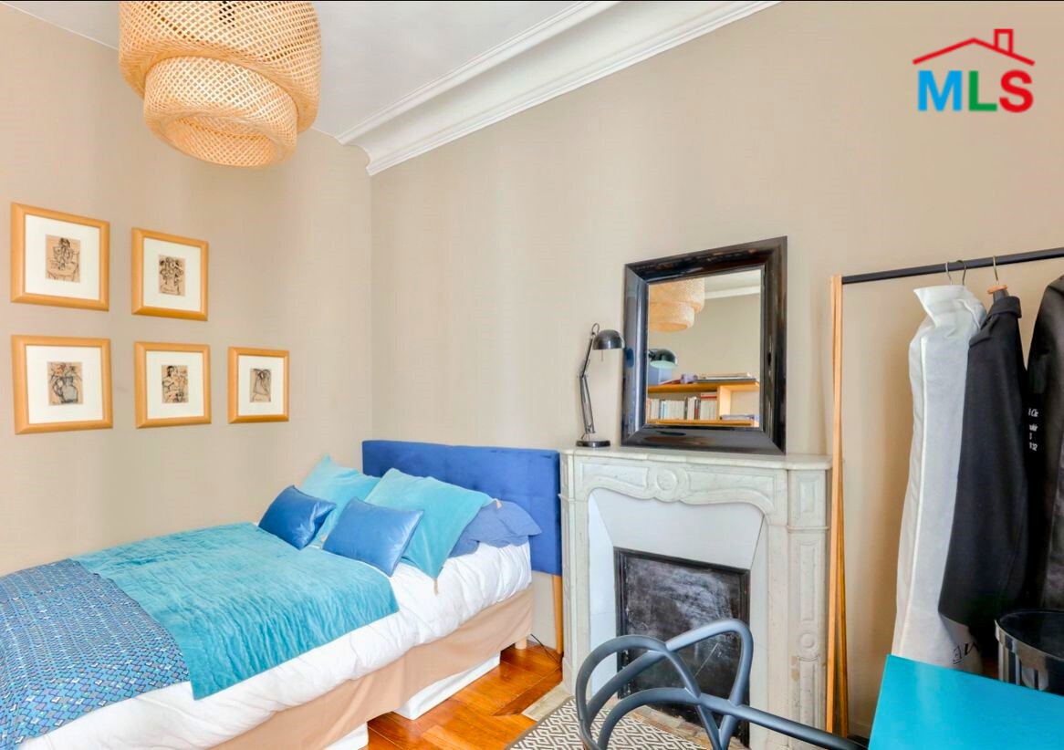 2-BEDROOM APARTMENT FOR SALE I PLACE BRETEUIL l PARIS 15ème l FRANCE - 59m2