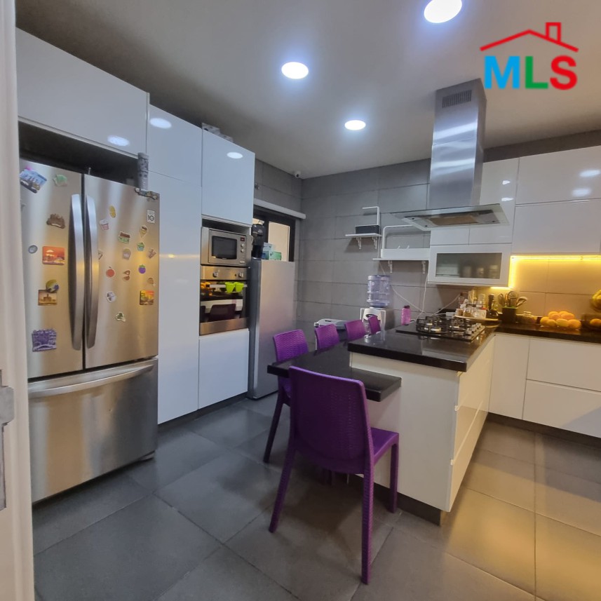 Fully Furnished Apartment For Sale in Hadath