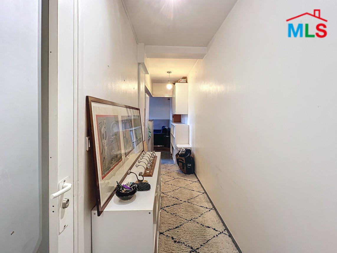 ONE BEDROOM APARTMENT FOR SALE l PARIS 16ème l FRANCE - 40m2