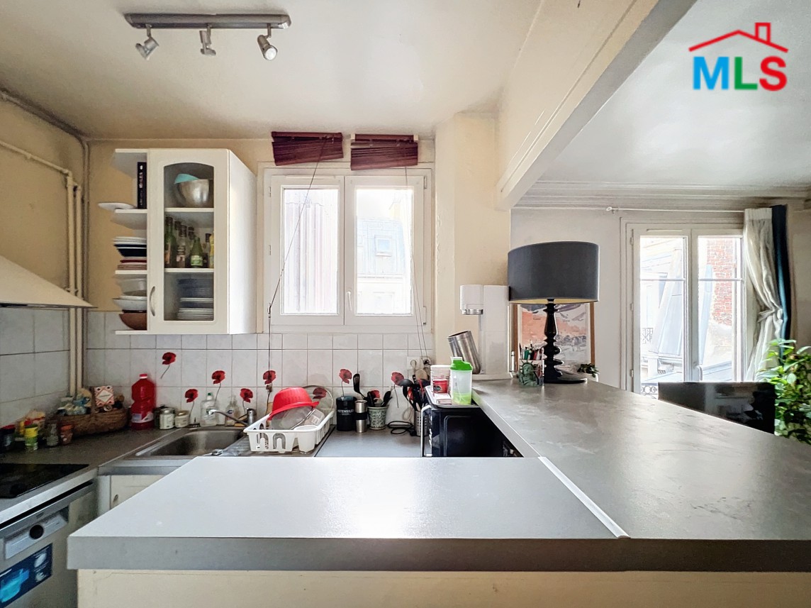 ONE BEDROOM APARTMENT FOR SALE l PARIS 16ème l FRANCE - 40m2