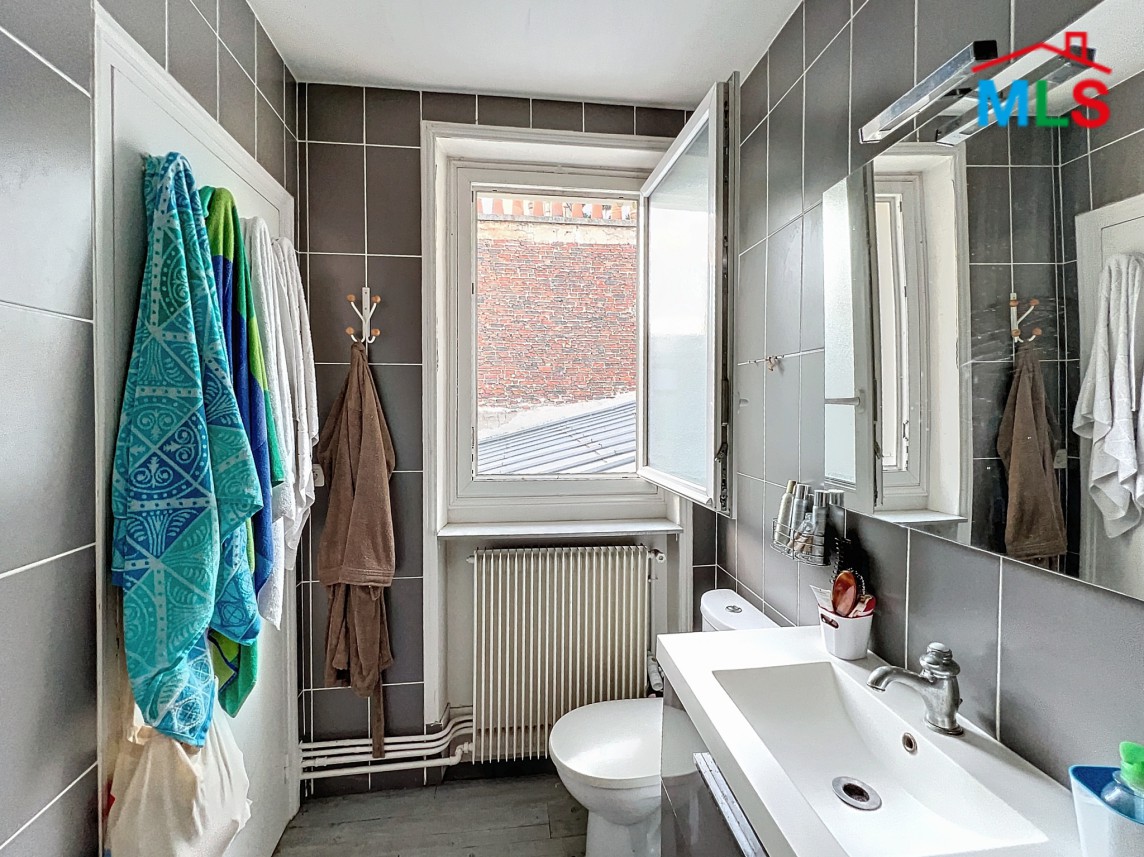 ONE BEDROOM APARTMENT FOR SALE l PARIS 16ème l FRANCE - 40m2