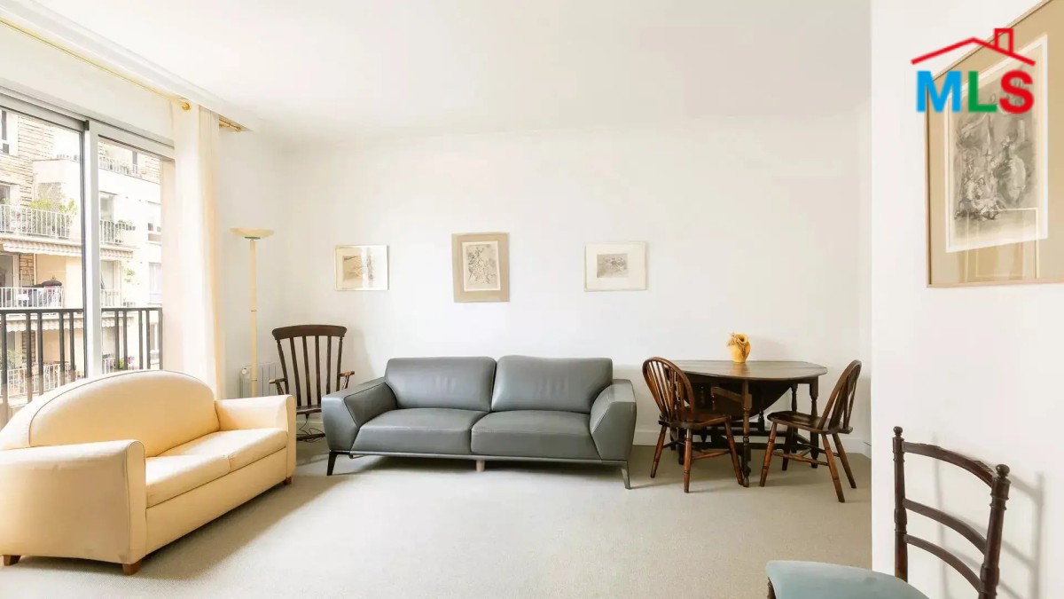ONE BEDROOM APARTMENT FOR SALE IN PLACE RODIN I PARIS 16ème l FRANCE - 42m2