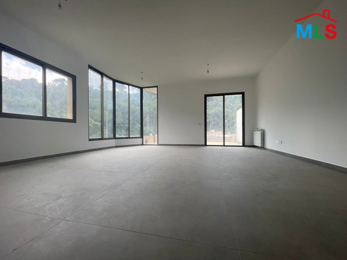 Spacious Apartment With Garden For Sale In Ain Saadeh