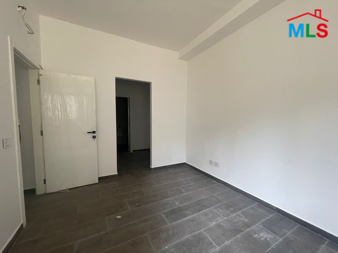Spacious Apartment With Garden For Sale In Ain Saadeh