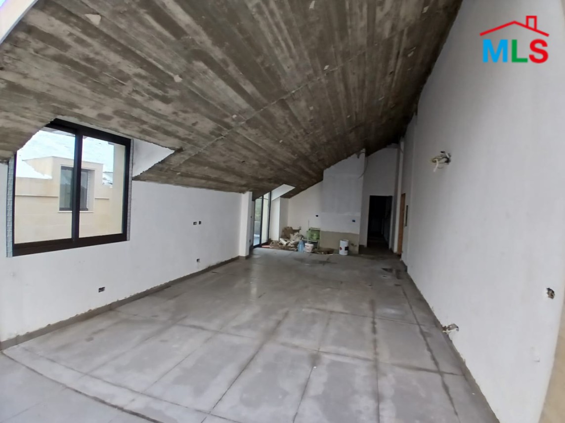 Brand New Roof For Sale In Aatchane
