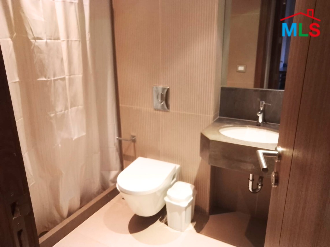 Chalet with Terrace For Sale in a Resort in Fakra, Kfardebian