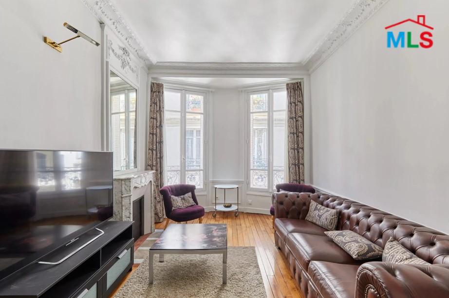 ONE BEDROOM APARTMENT FOR SALE l PARIS 7ème l FRANCE - 58m2