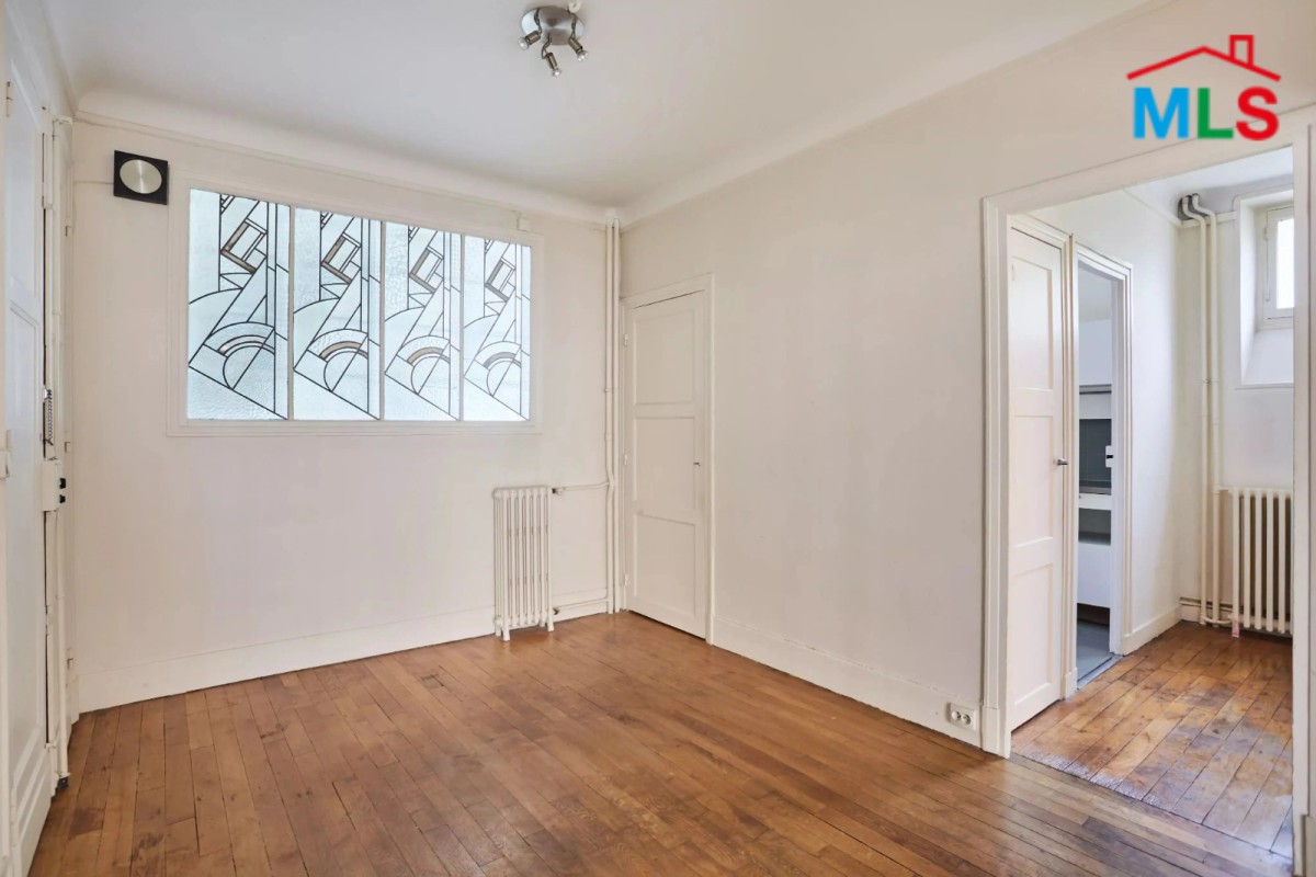 2-BEDROOM APARTMENT FOR SALE l PARIS 16ème l FRANCE - 83m2